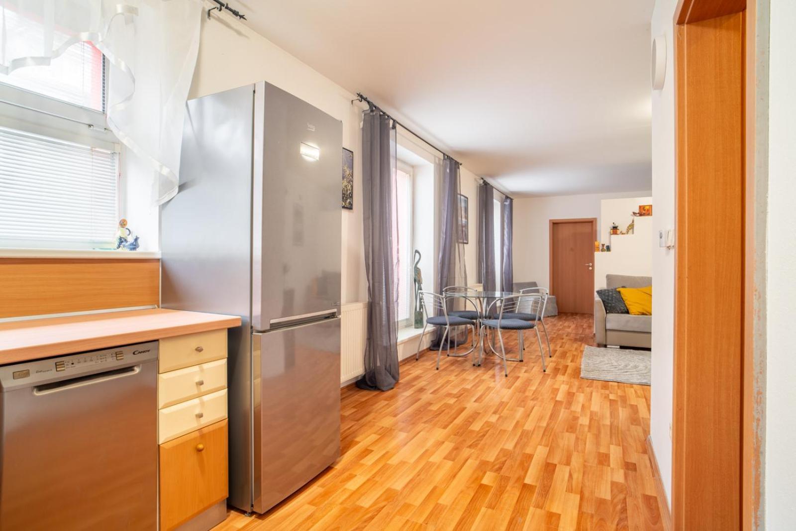 A Cozy Apartment In Bratislava Downtown Exterior foto
